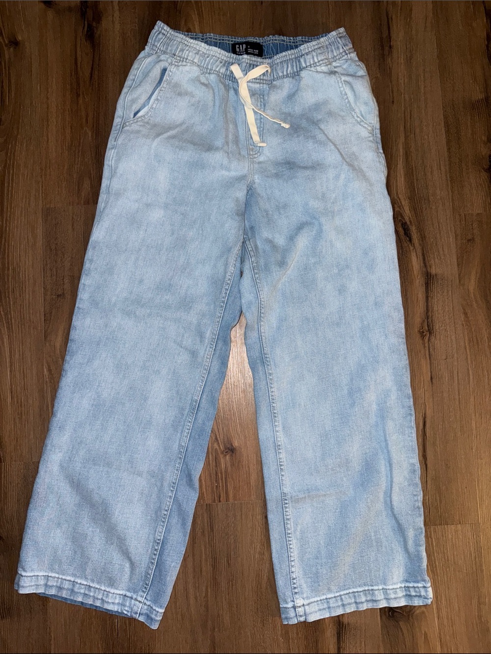 GAP Women's Light Blue High-Rise Relaxed Jeans with Drawstring